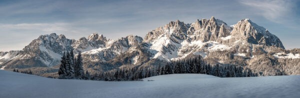 Wilder Kaiser Panorama Wintermorgen.
